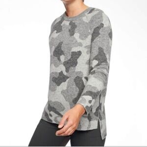 Athleta Undercover Gray Camo High Low Long Sleeve Wool Blend Sweater- Small